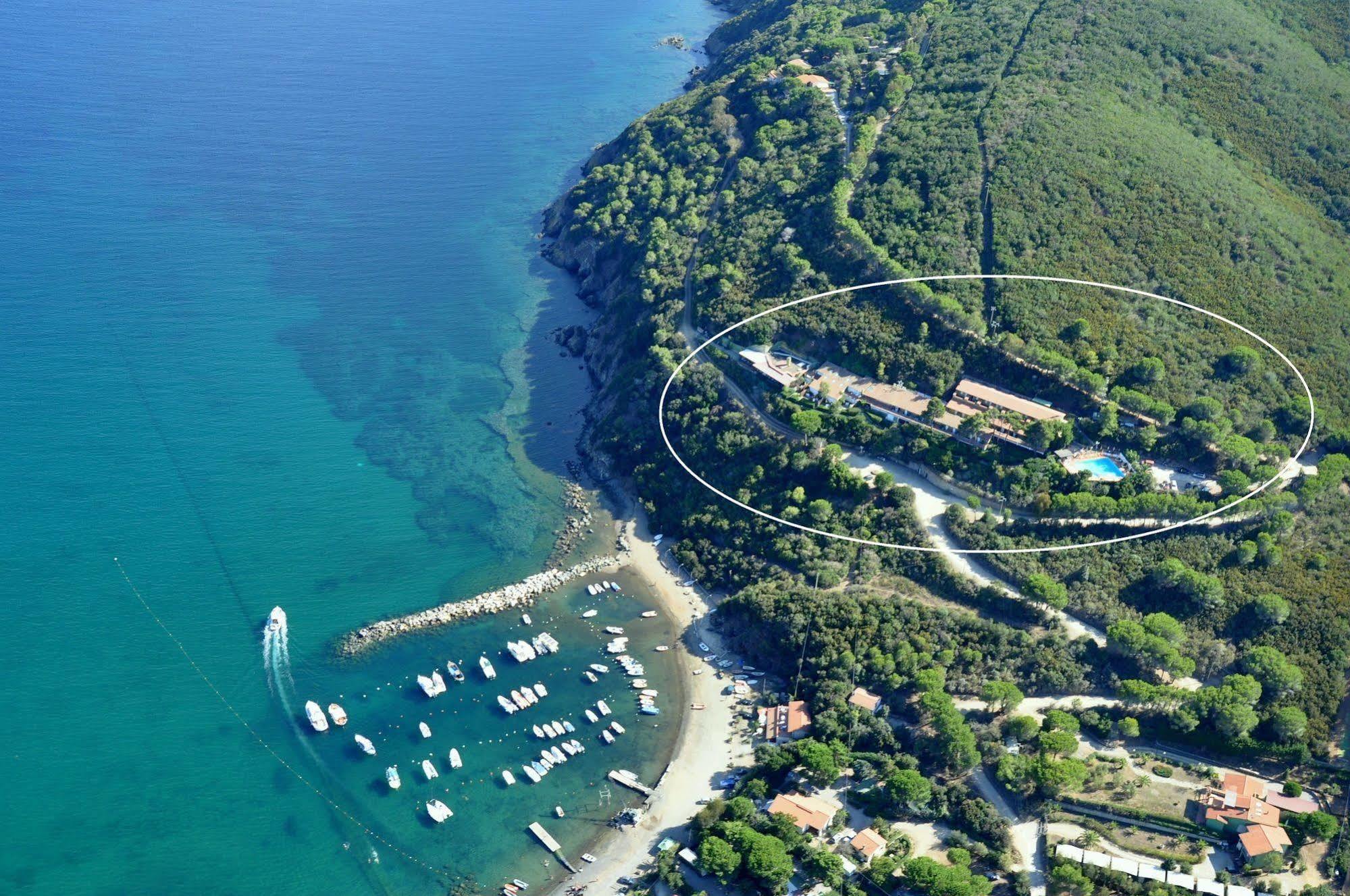 Hotel Capo Di Stella Каполівері Екстер'єр фото