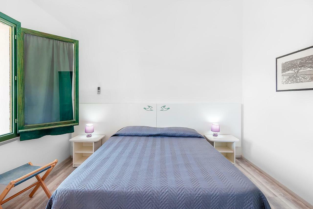 Hotel Capo Di Stella Каполівері Екстер'єр фото