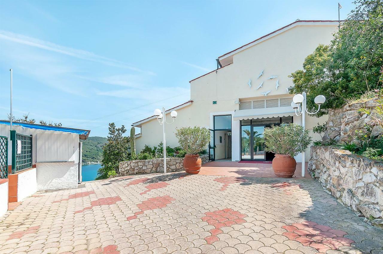 Hotel Capo Di Stella Каполівері Екстер'єр фото